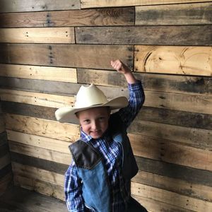 Meet your Posher, Kayla